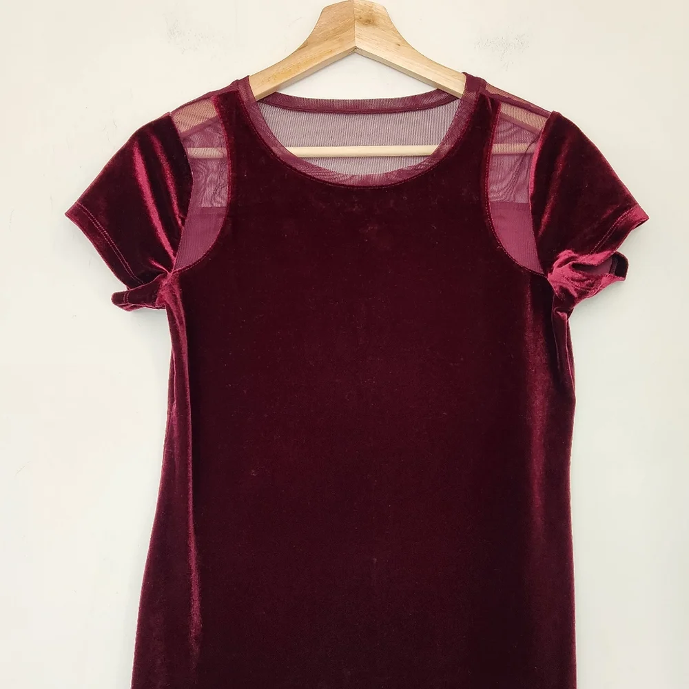 $8 Only Today SALE !!! I.N.C Burgundy Velvet And Mesh Top Size S - Picture 4 of 5
